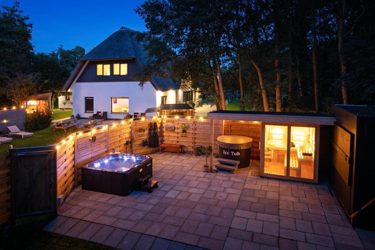 Bed and Breakfast The Island Life Texel - Wellness De Koog  Zewnętrze zdjęcie