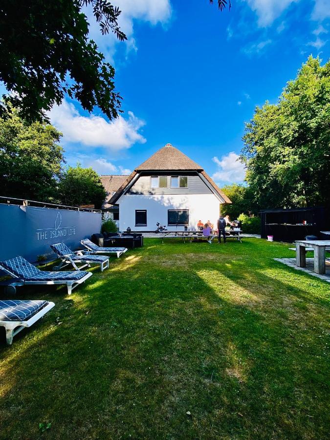 Bed and Breakfast The Island Life Texel - Wellness De Koog  Zewnętrze zdjęcie